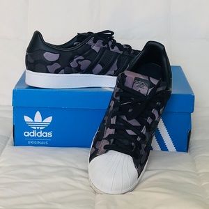 Adidas Superstar - men's camo print